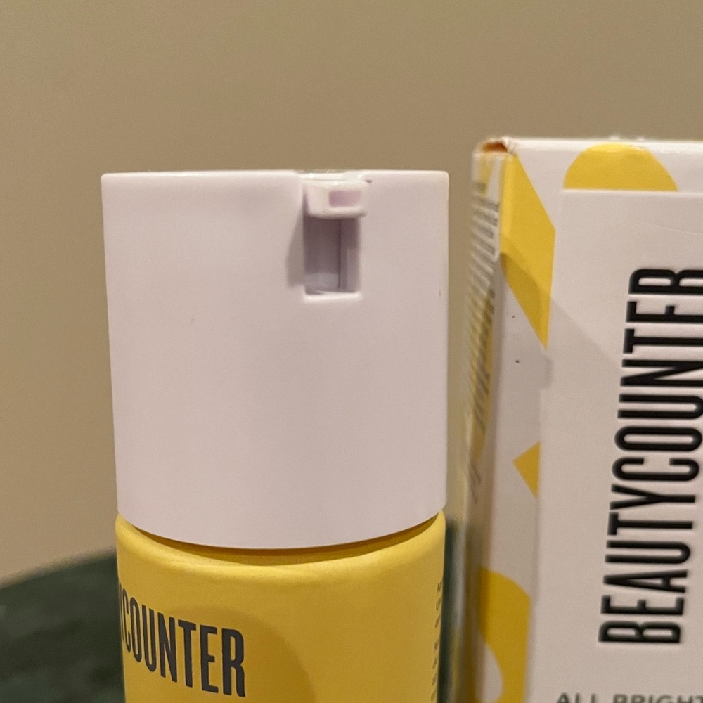 Beautycounter All Bright Vitamin C Serum, New in Box - Picture 3 of 5